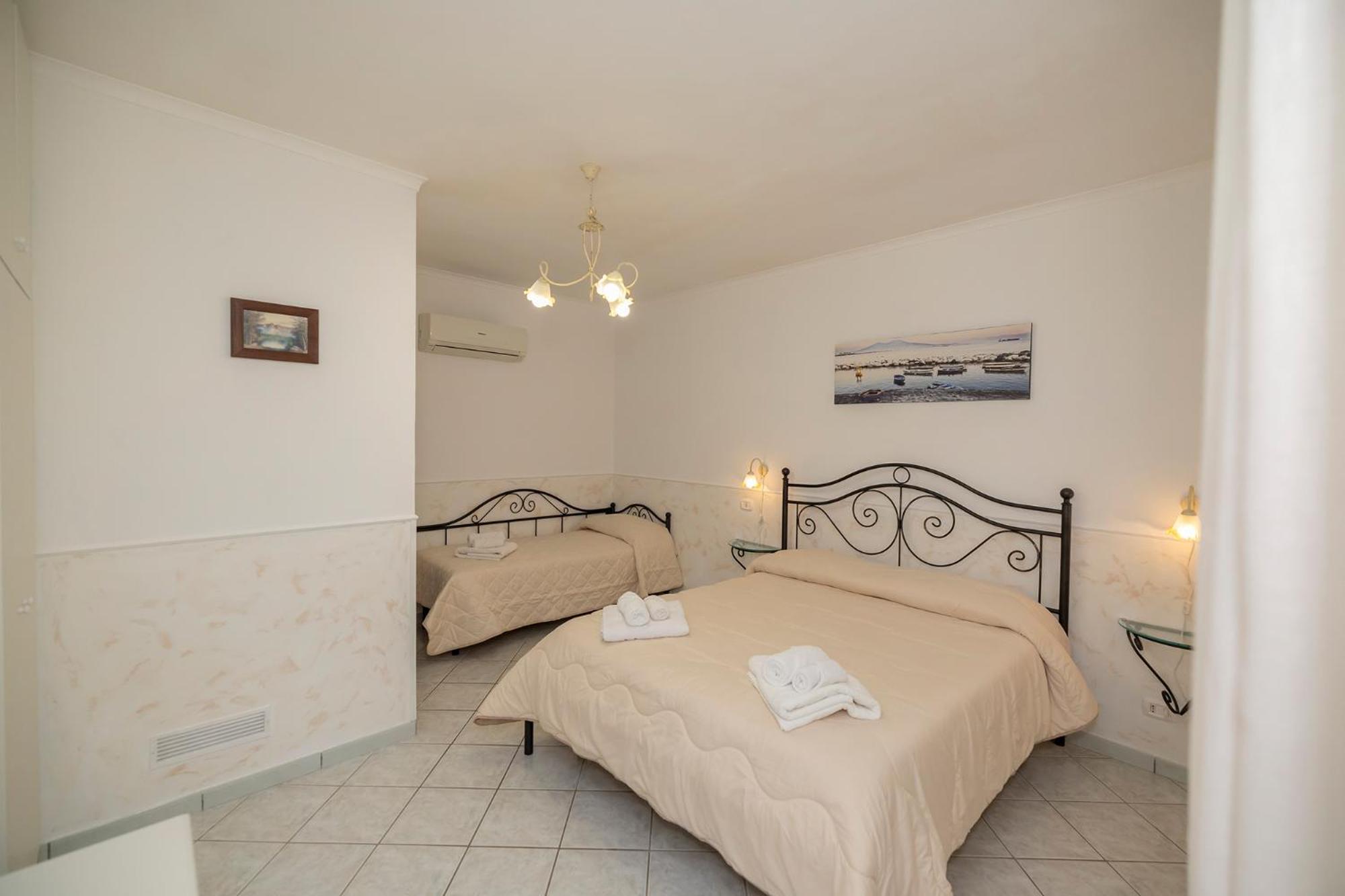 Le Marelle Hotell Furore Rom bilde