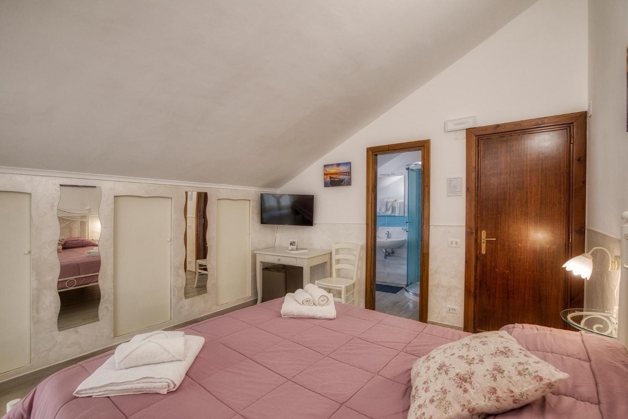 Le Marelle Hotell Furore Rom bilde